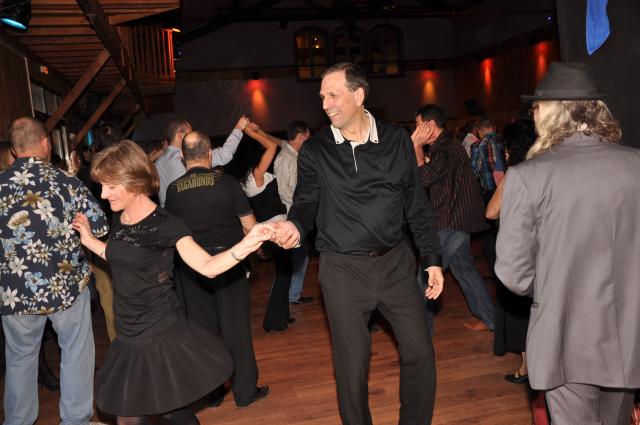 min 2010 04 04 station danse 256